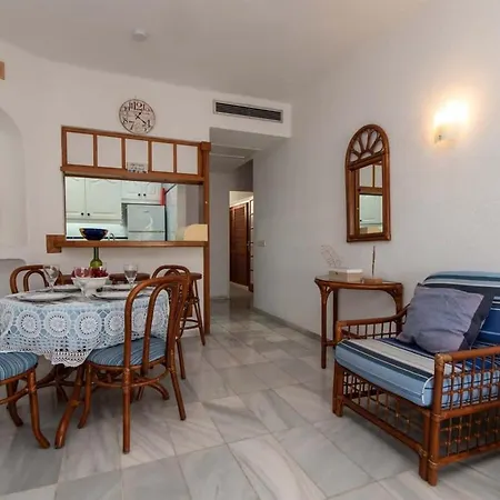 Club Atlantis 78 - One Bed Apartment